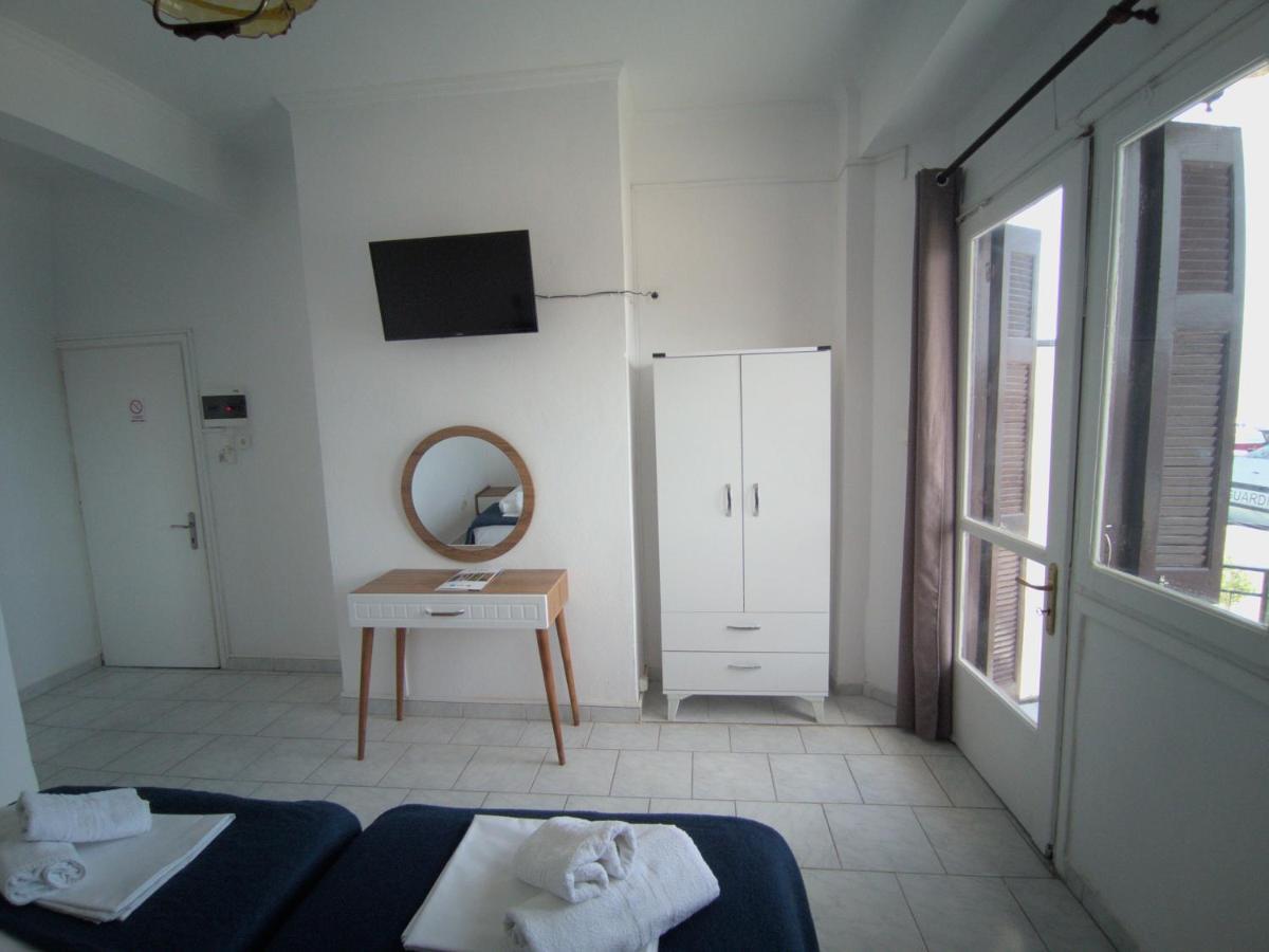 כיוס Omiros Rooms מראה חיצוני תמונה