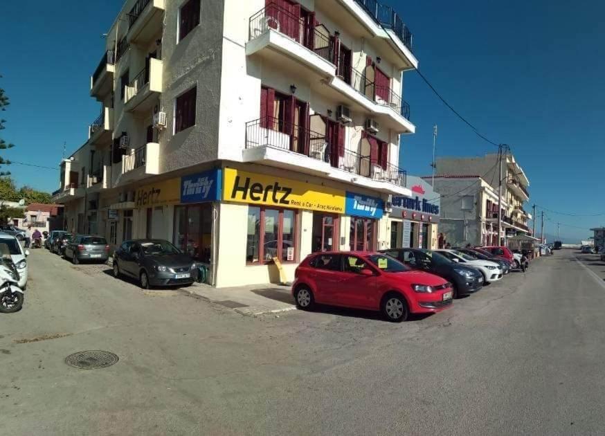 כיוס Omiros Rooms מראה חיצוני תמונה